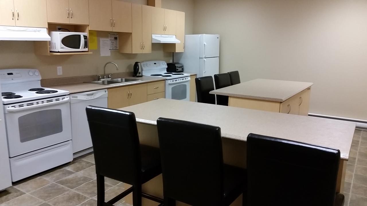 Riverview Suites Clarenville Exteriör bild