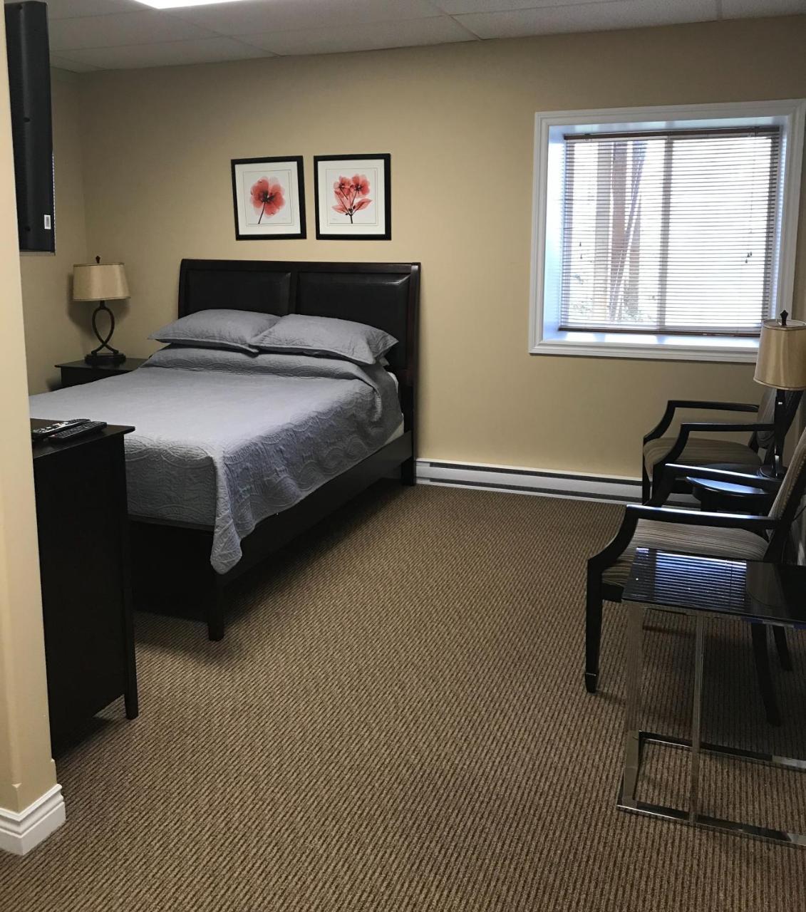 Riverview Suites Clarenville Exteriör bild